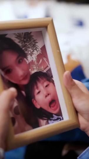 Love Bomb: Twins on a Mission Episode 9