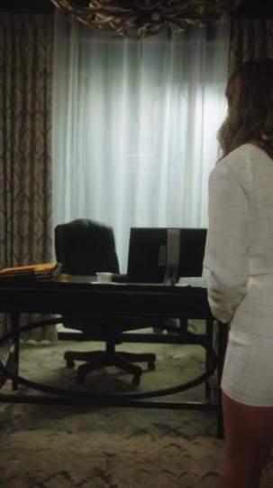 Governor, Your First Lady is a Mafia Heiress! Episode 2