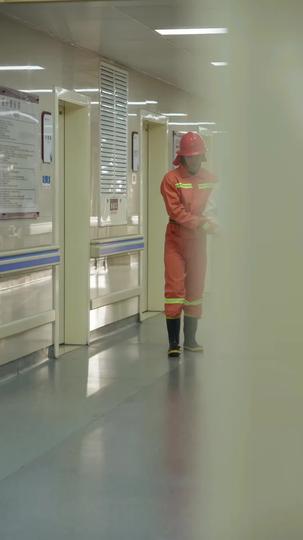 Janji Setia Sang Dokter Episode 8