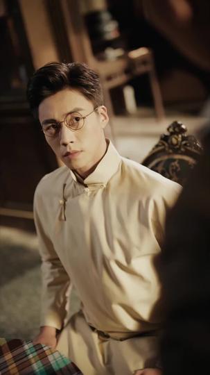 少帥的“文弱”嬌妻是匪首 第4集