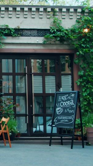 Lion's Dawn Episode 4