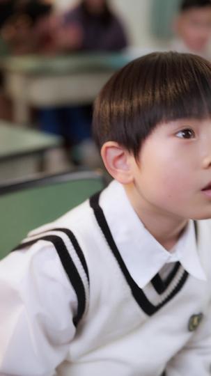 さよならの言葉は三度まで（日本語吹替版） 第 8 話