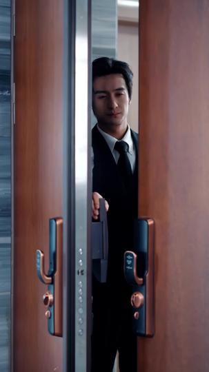 別れた翌日、財閥令嬢と電撃婚しました 第 2 話