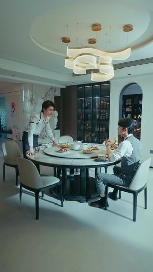 Between Brothers, Between Lies Episode 8