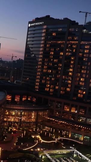 寒枭暖卿 第1集