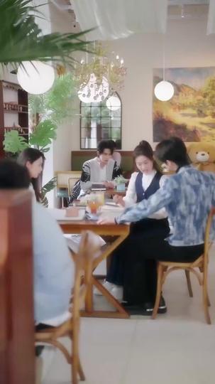 Bolsista de Ouro: Tudo é Negócio, Menos a Beleza (Dublado) 11Episódio