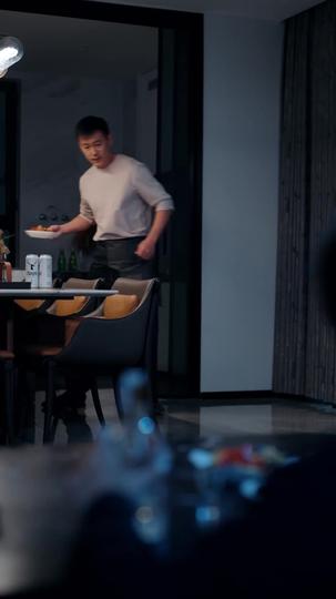 裝窮爸爸的千億守護 第7集