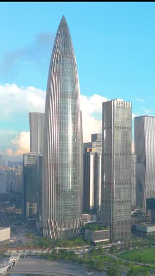 离职后，他一鸣惊人 第1集