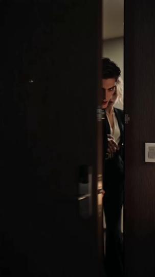 He dumpet his billionaire wife Episode 1
