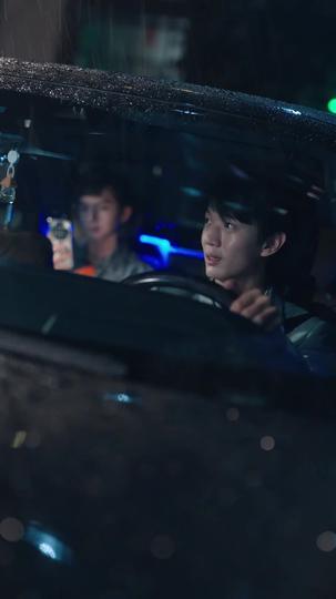 Rosas y riquezas: Secretos detrás del nombre (Doblado) Episodio 8