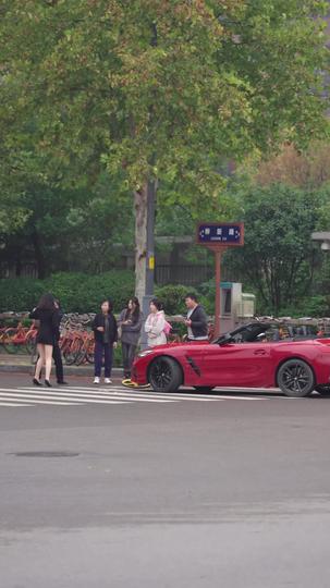 跟着儿子进城享福 第3集