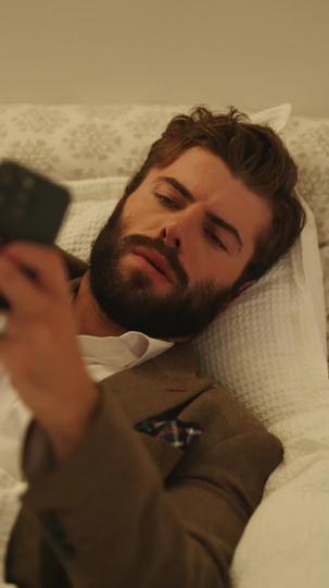 Istriku Jatuh dari Langit Episode 11