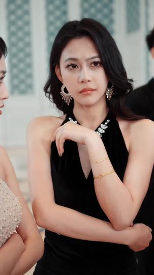 離婚後，我靠藏寶圖成世家 第7集