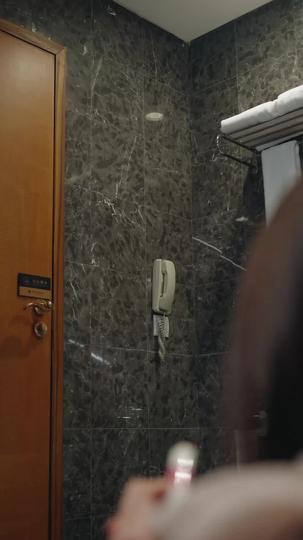 Under the Facade of Love Episode 9