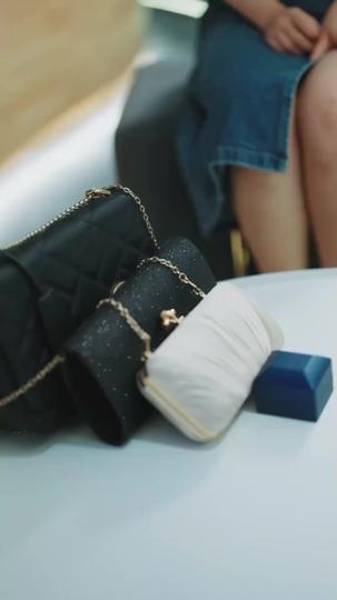 الزوج من عائلة ثرية 9مجموعة