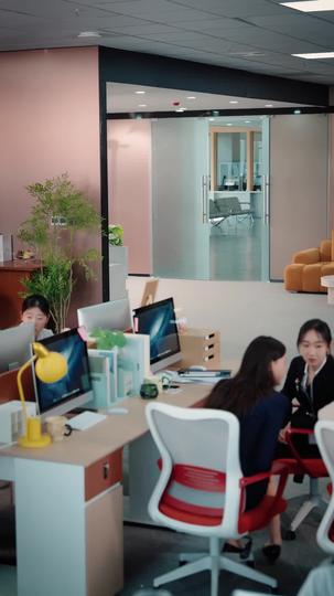 假千金斷親，真千金悔哭了 第1集