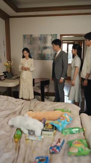 Heart on Fire, Eyes on Him Episode 4