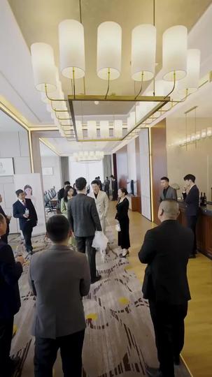 Reveal, Rise and Reign Episode 8