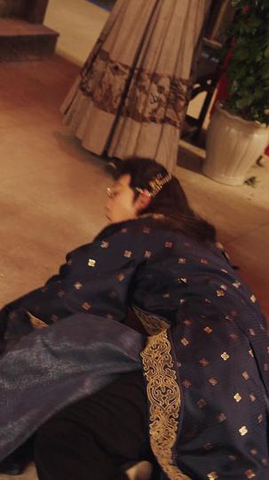 穿越古代被女帝倒追 第5集