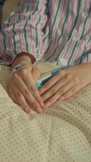 Maybe Love, Maybe Not Episode 2