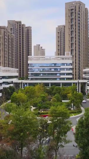 Papá, mamá se escapó otra vez (Doblado) Episodio 2