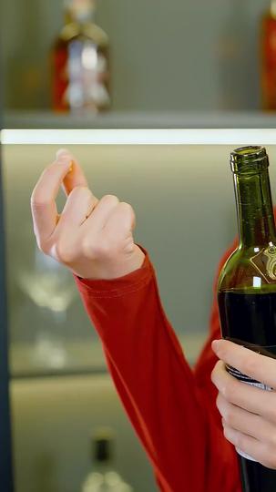 Pahlawan di Balik Bayangan Episode 6