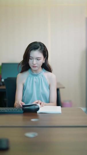 Melodi Cinta di Senja Hari Episode 10