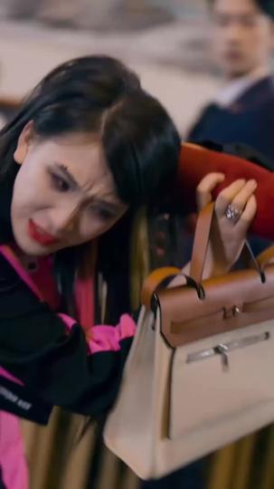 Love by Contract Episode 2