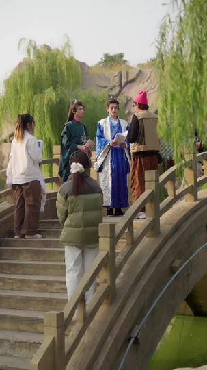 Out of the Spotlight, Into Her Arms Episode 10