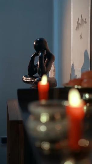 À Jamais Perdu dans le Passé ( Doublé )  Épisode1