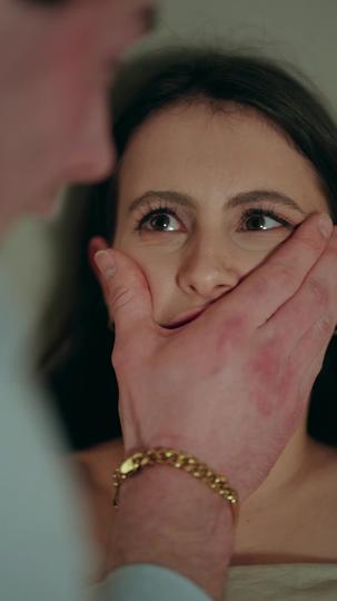 Fake Bonds, True Love Episode 9