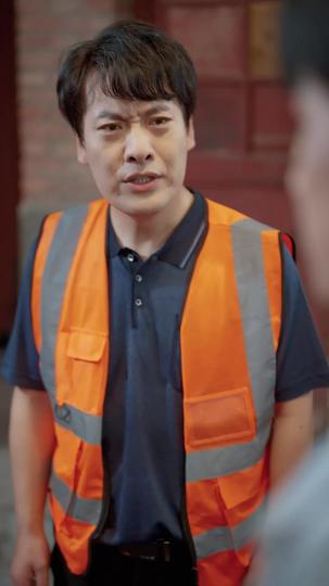 装穷爸妈送养子珍宝 第4集