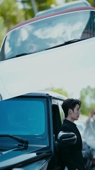 Renuncio a ustedes siete (Doblado)  Episodio 7