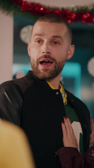 From Dumped Wife to Christmas Billionaire Episode 2