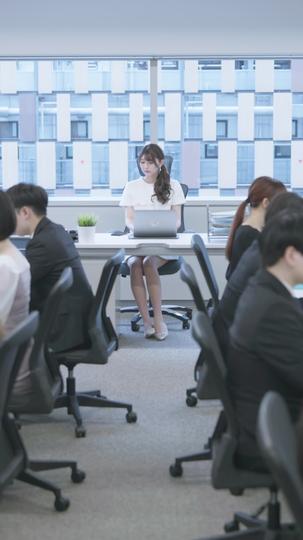 妊婦たちの反撃 第 8 話