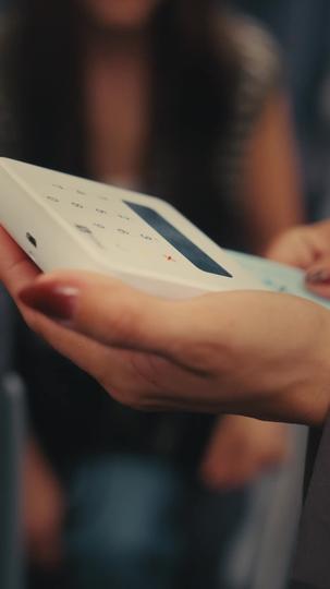 Fly Me Away My Captain Husband Episode 3