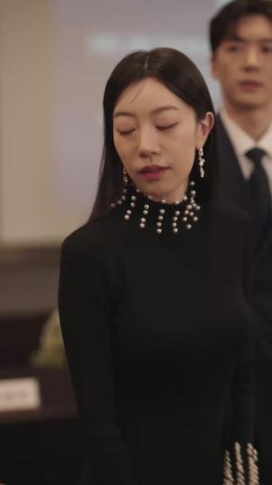 Honey, Guess Who’s the REAL BOSS Episode 10