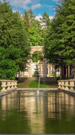 Nie dotykaj mojej mamy Odcinek 1