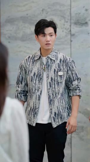  โชคหล่นทับ! ได้พ่อแม่เป็นมหาเศรษฐี ที่11ตอน