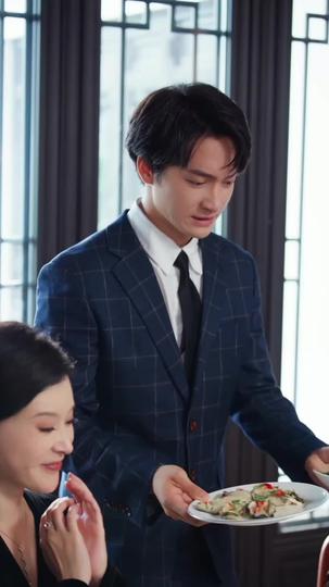 Istri yang Dimanjakan Episode 9