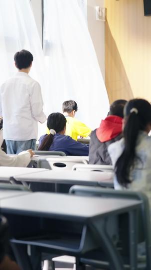 医冠楚楚 第1集
