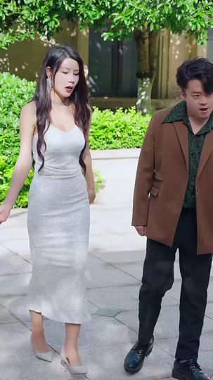 Ahli Medis Genius Mencari Kerja Episode 6