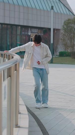 A Throne Within Reach Episode 6