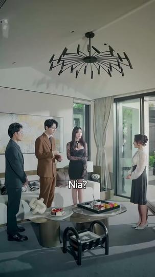 Suit Up, It's Love Time Episode 11