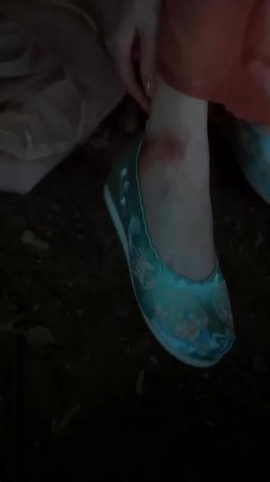 Sweet Captive: No Escape from His Heart Episode 10