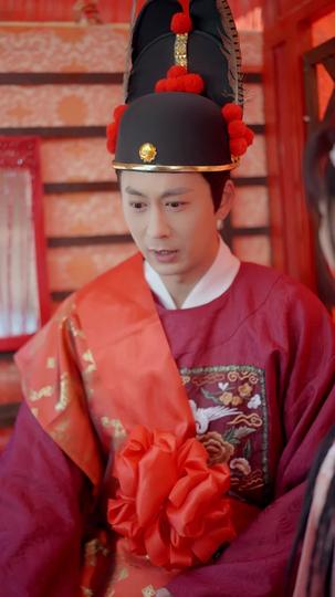 Shadows of Your Betrayal, Light of My Crown Episode 2