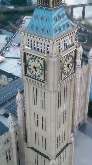 Bolsista de Ouro: Tudo é Negócio, Menos a Beleza (Dublado) 2Episódio