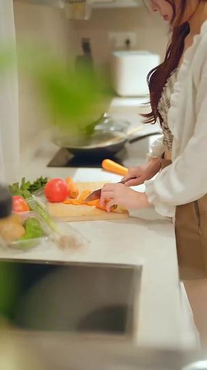 Love's Mysterious Veil Episode 7