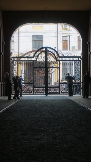 Im Namen falscher Schuld 1Folgen