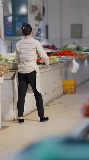 Chains of Greed, Bonds of Love Episode 6